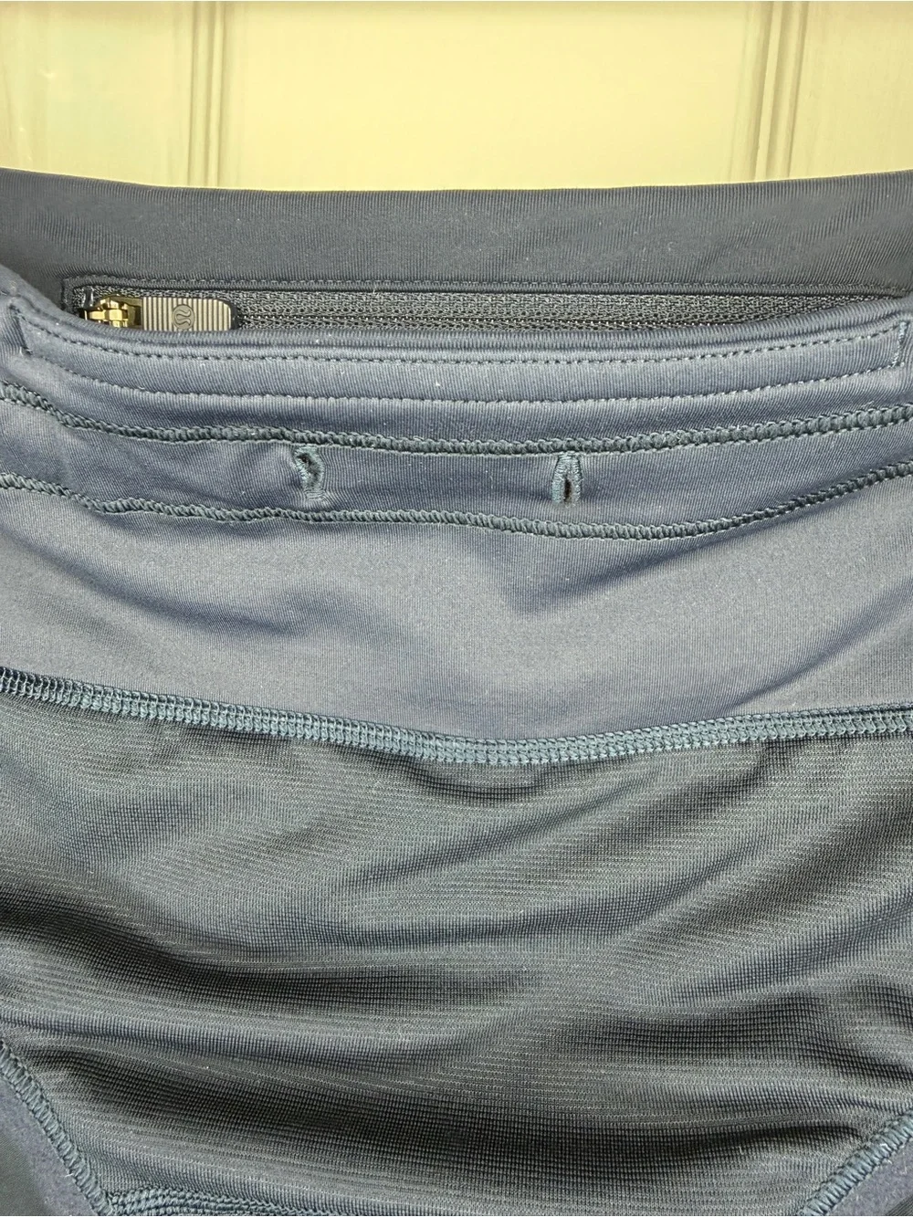 Lululemon Speed Up University Michigan Shorts - Picture 4 of 5